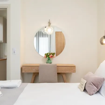 Апарт-отель Mellies 3*