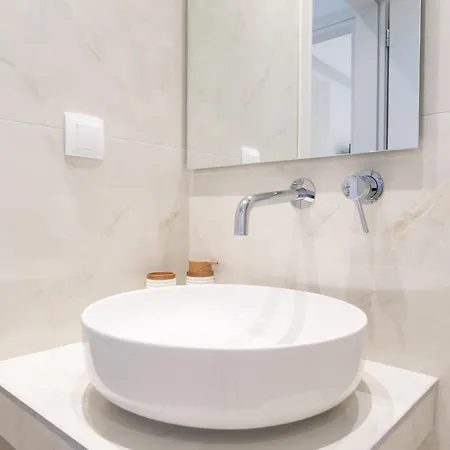 Aparthotel Mellies 3*