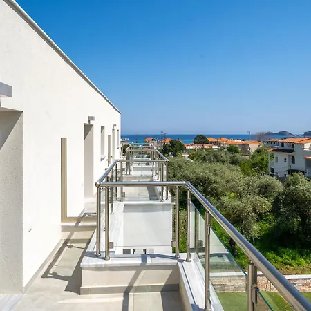 Melies Aparthotel 3*